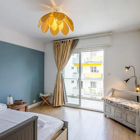 Calm Flat With Balcony - Sur - Welkeys * Cagnes-sur-Mer