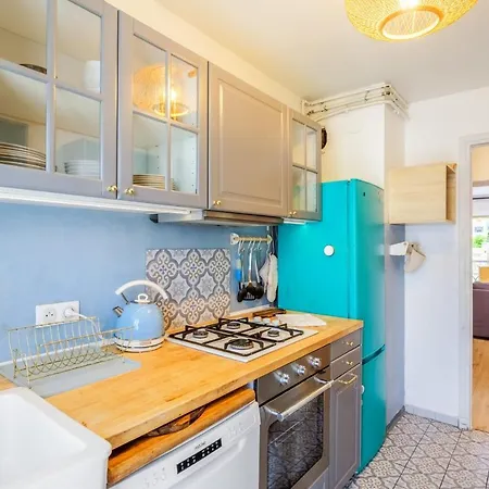 Calm Flat With Balcony - Sur - Welkeys *